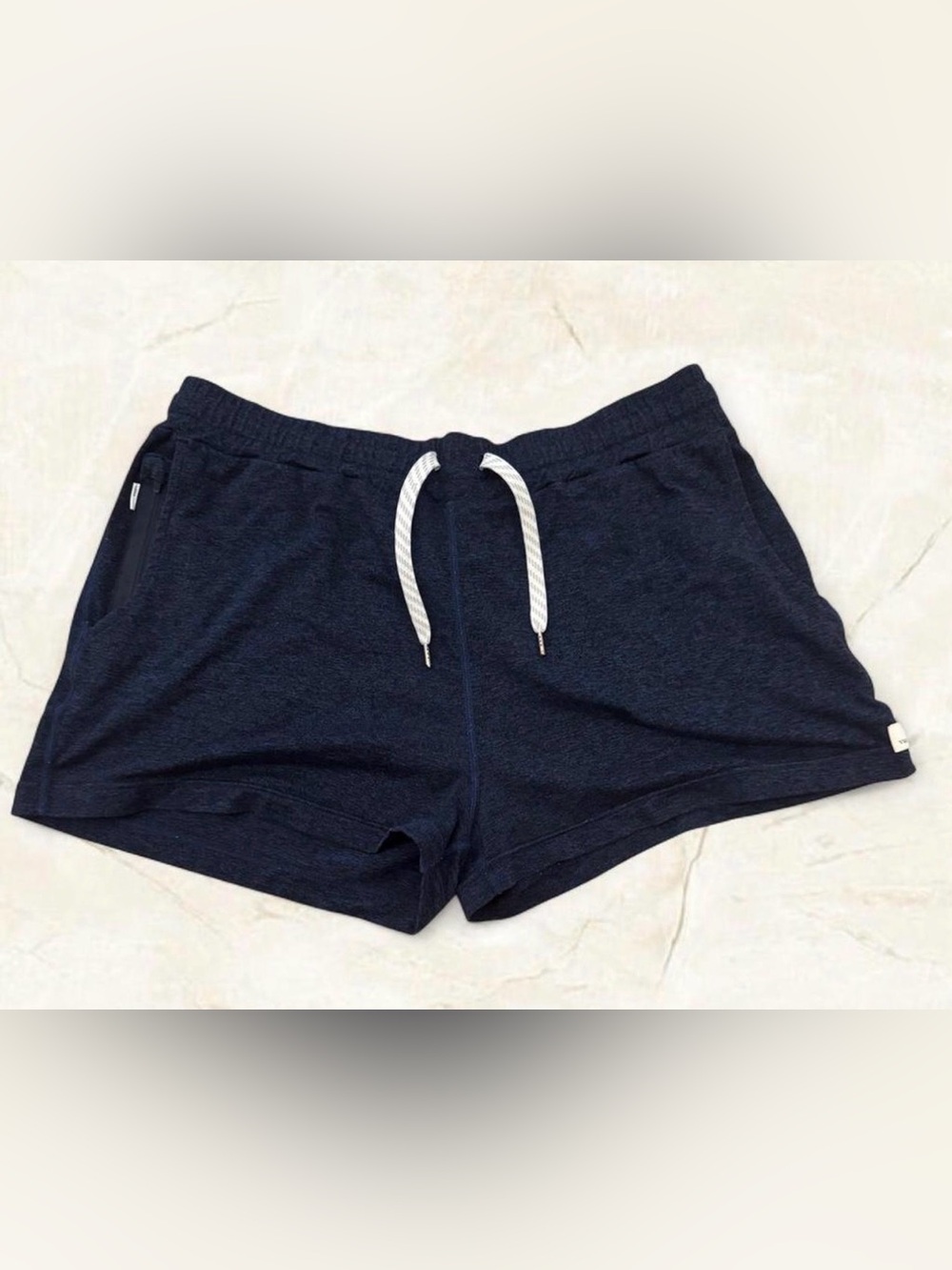 Vuori Dark Blue Halo Performance Shorts XL